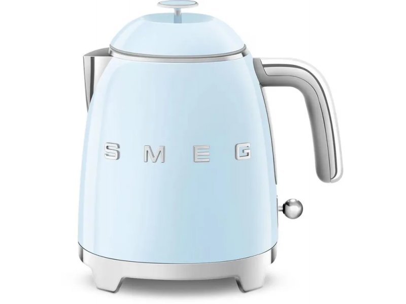 Smeg KLF05PBEU 0,8 л голубой — компактный ретро-чайник из нержавеющей стали