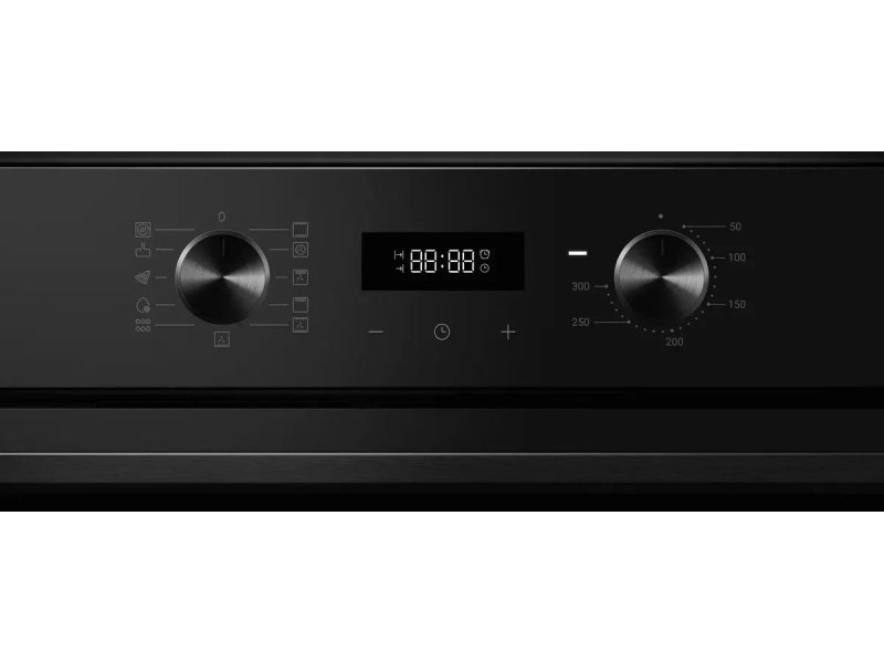 Haier HOQ-A2AEN3GB — крупный план панели управления с дисплеем, утапливаемыми переключателями и кнопками функций