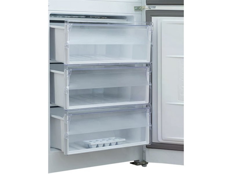 Beko B1RCNL362W морозильное отделение снизу с выдвижными ящиками