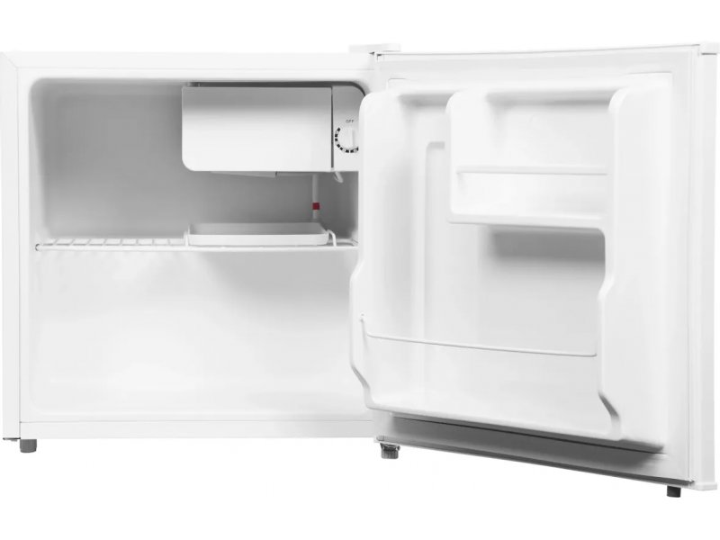 Centek CT-1700 — внутреннее пространство с открытой дверью, морозильник сверху, металлическая полка