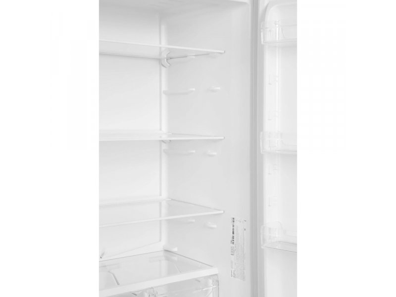 Indesit DS 3200 W внутреннее устройство холодильной камеры — дверные полочки и система охлаждения