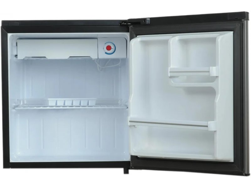 Kraft BR 50I внутренняя компоновка камеры — металлическая полка и морозильный отсек сверху