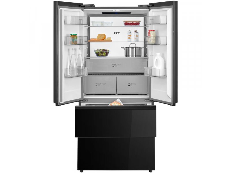 Midea MDRF705BIE63 холодильная камера заполнена продуктами, демонстрация вместимости 358 л