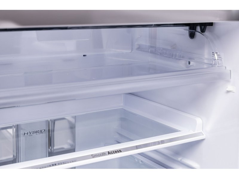 Sharp SJXP59PGRD &mdash; внутренняя часть холодильной камеры 430 л, выдвижные ящики и система Hybrid
