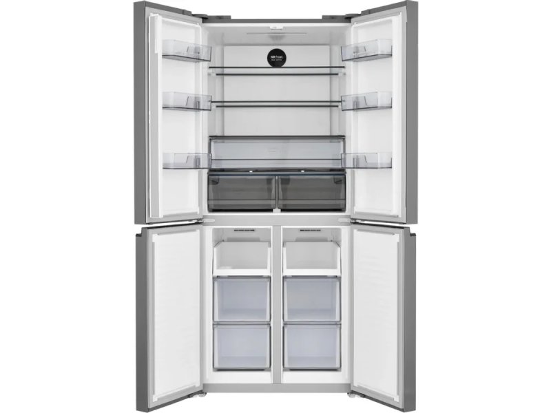 Zugel ZRCD430C — открытые двери, полки холодильного отделения и ящики морозильника без продуктов