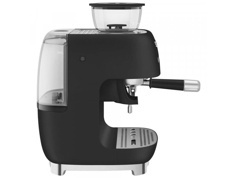 Smeg EGF03BLMEU — резервуар для воды 2,4 л сбоку, силиконовая ручка портофильтра, поддон