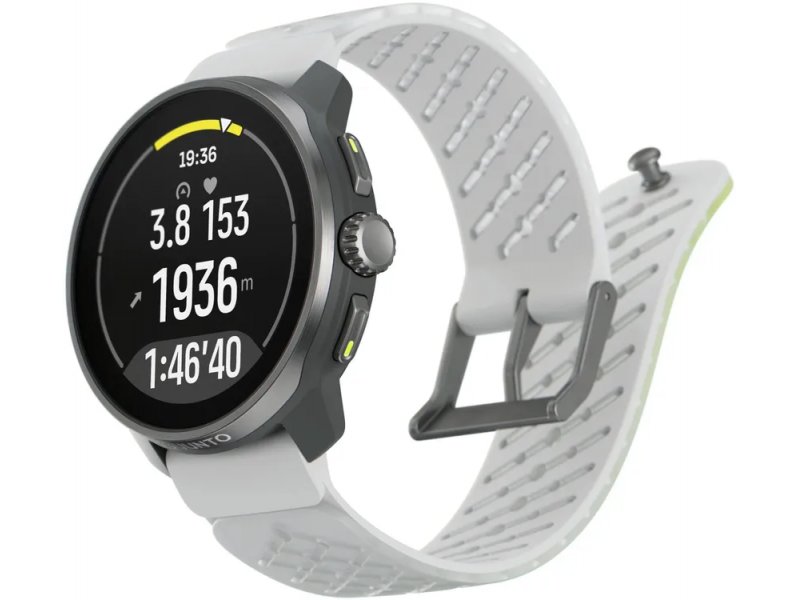 Suunto Race S серый — вид спереди, круглый AMOLED-экран с метриками активности