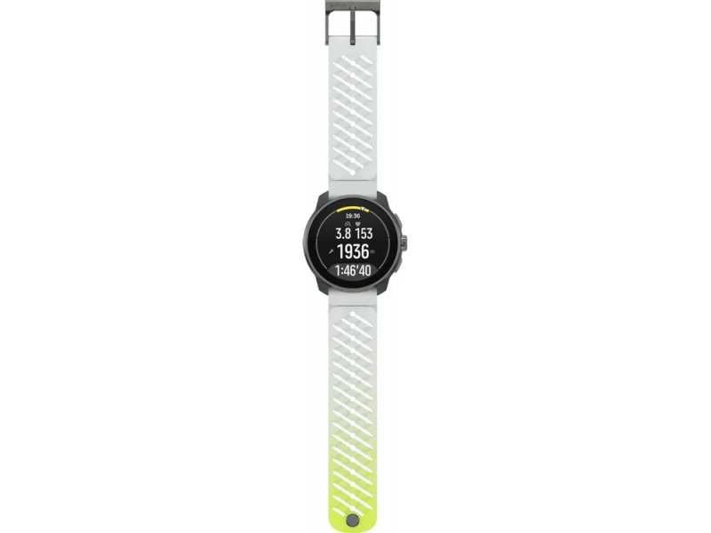 Suunto Race S — экран с метриками бега: расстояние 3.8 км, набор высоты 1936 м, время 1:46:40