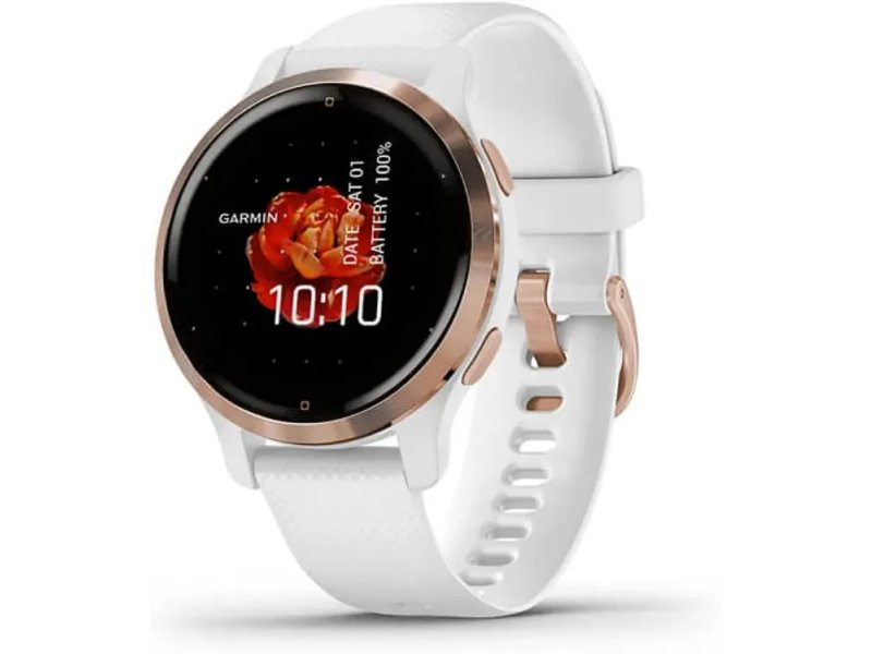 Garmin Venu 2S розовое золото белый ремешок — вид спереди на запястье