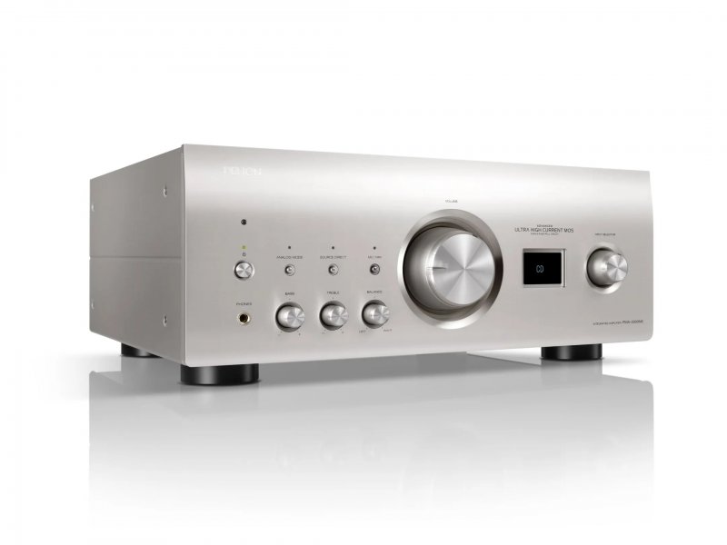Denon PMA-3000NE Silver вид спереди органы управления серебристый корпус
