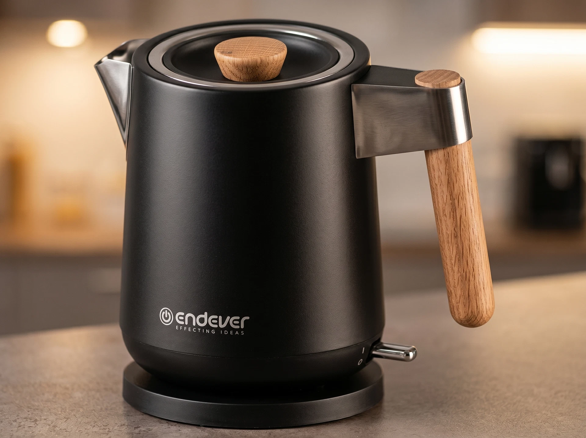 Endever Skyline KR-372S деревянные элементы ручки и крышки — детальный вид