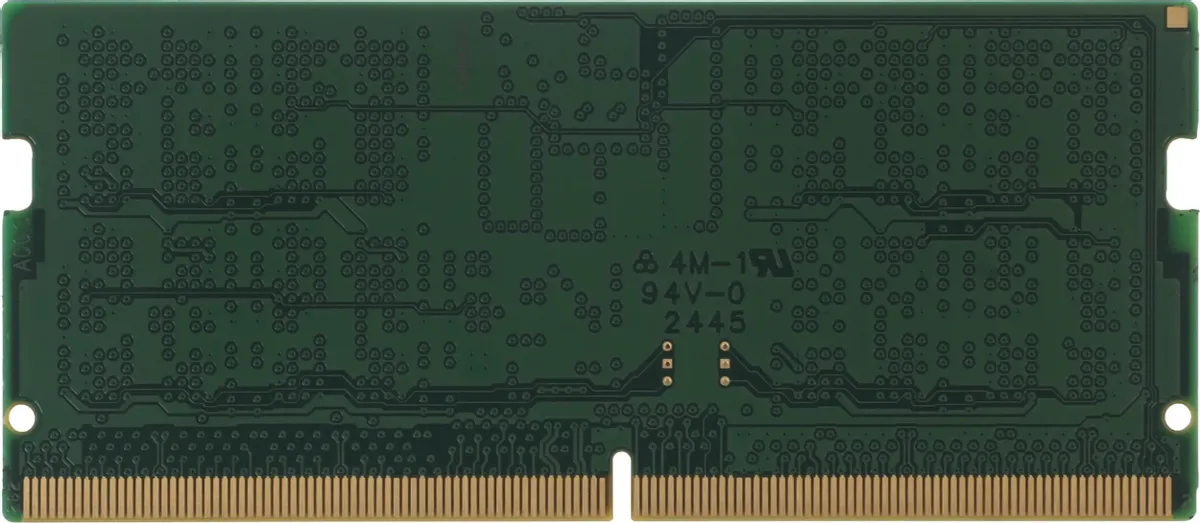 Kingston Value RAM KVR56S46BS8-16 DDR5 SODIMM — обратная сторона платы, разводка дорожек