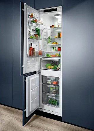 Electrolux LNS9TE19S встраиваемый холодильник открытые камеры организация продуктов