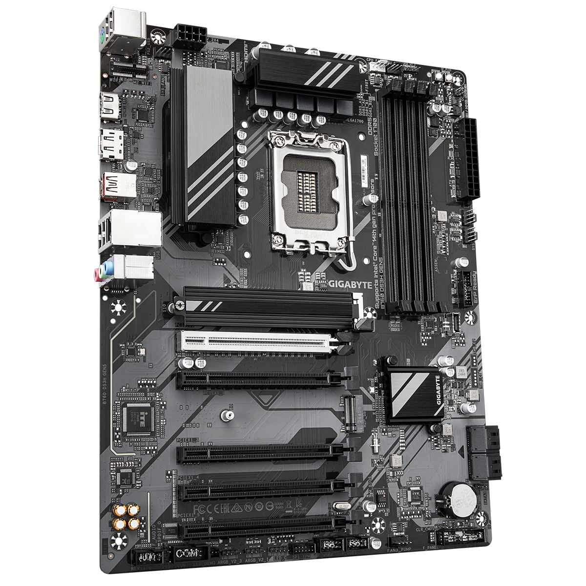 GIGABYTE B760 DS3H GEN5 слоты памяти DDR5 и разъёмы M.2 крупный план
